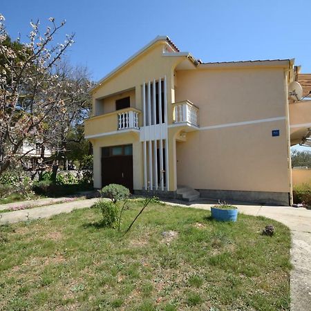 Apartments Ivan Starigrad Paklenica Buitenkant foto